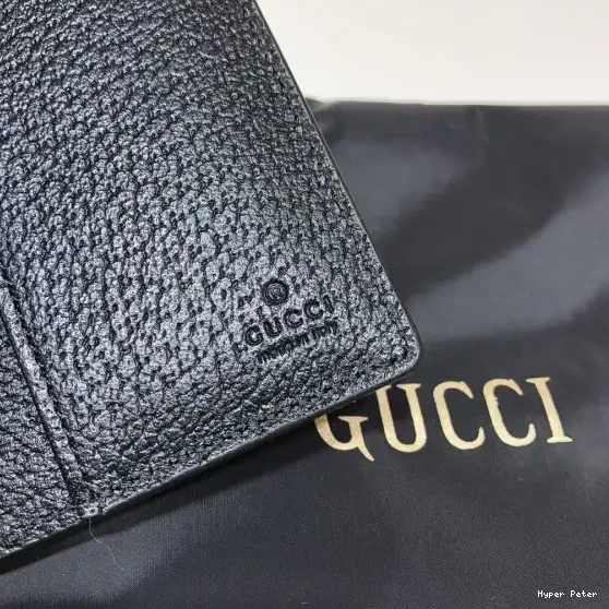 Hyperpeter case Off Grid GUCCI passport The 0606